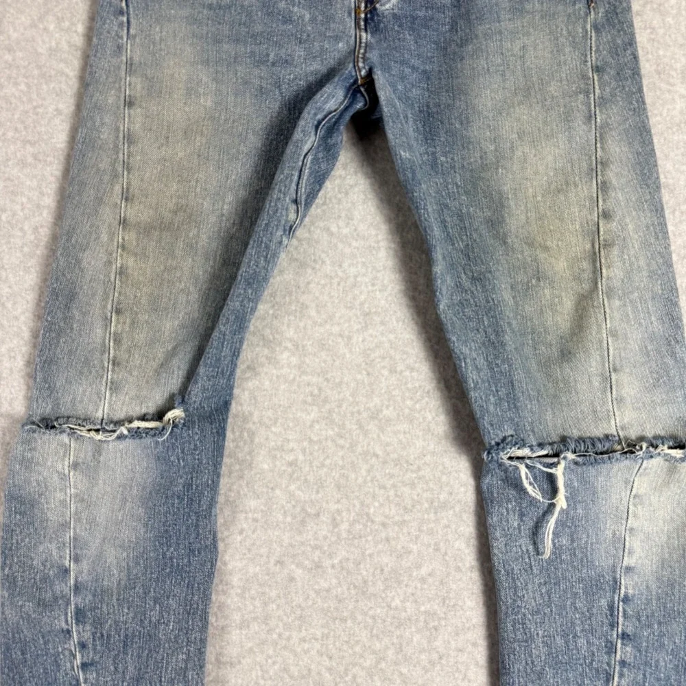 Levis Engineered Jeans Red Label Mens 30x30 Light Wash Distressed Twisted Seam